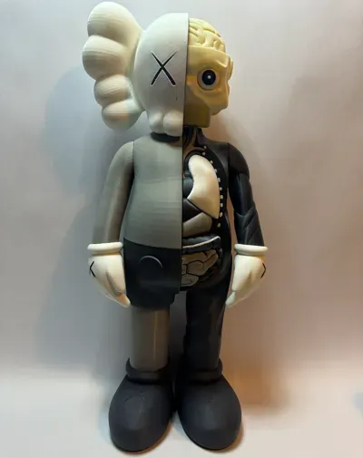 KAWS אפור