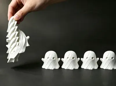 Retractable Sliding Little Ghost Fidget Toy